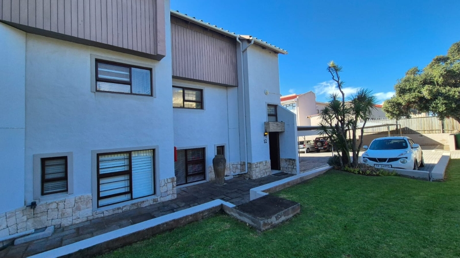 4 Bedroom Property for Sale in Plettenberg Bay Central Western Cape